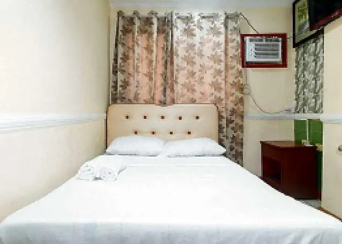 Westview By Reddoorz Hotel